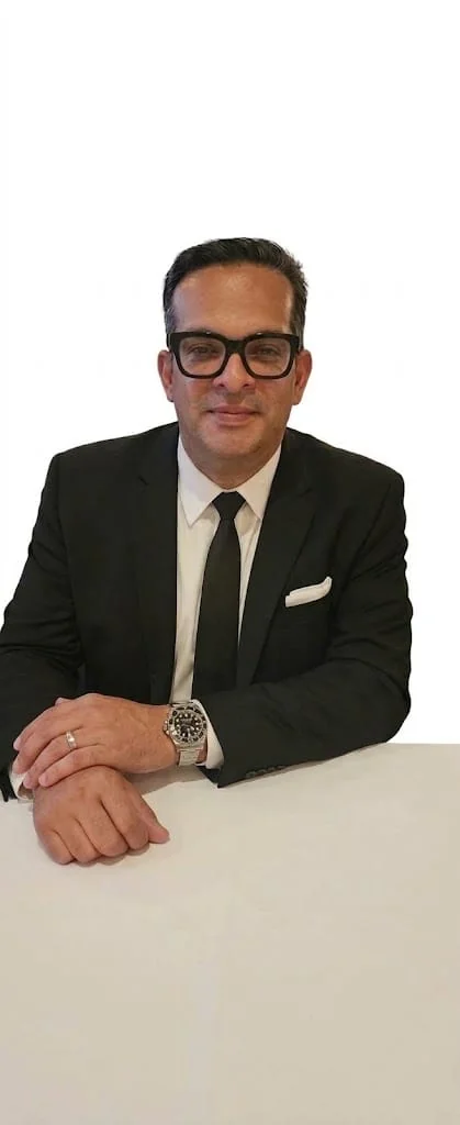 Portrait of Guaicaipuro Rodriguez, master bench jeweler and caster